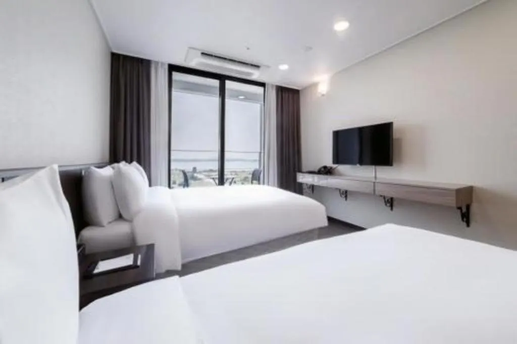 Riviera Incheon Airport Hotel