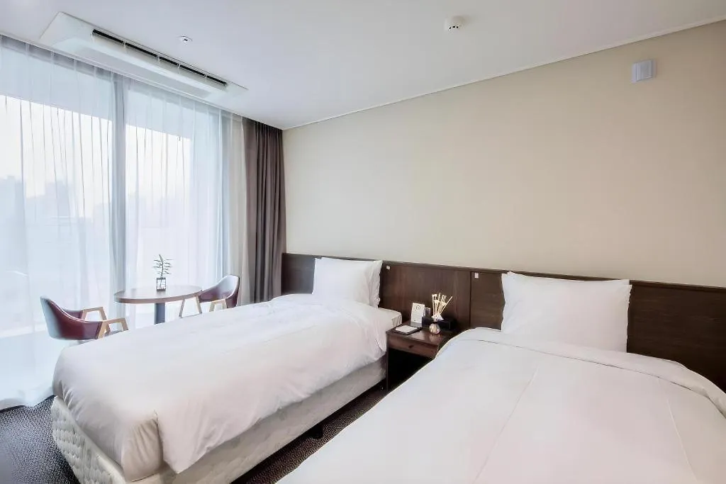 Riviera Incheon Airport Hotel 4*,  South Korea