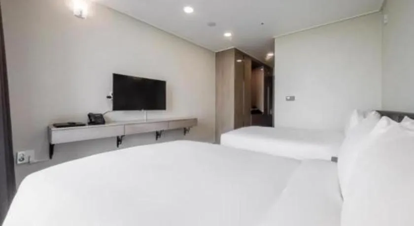 Riviera Incheon Airport Hotel