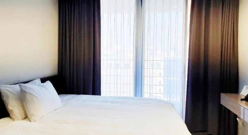 Riviera Incheon Airport Hotel Güney Kore