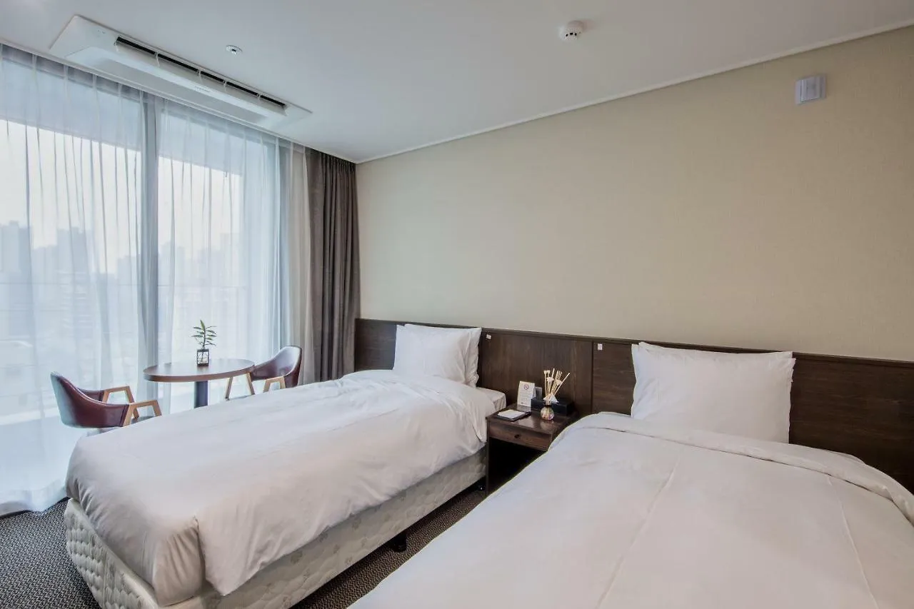 Riviera Incheon Airport Hotel